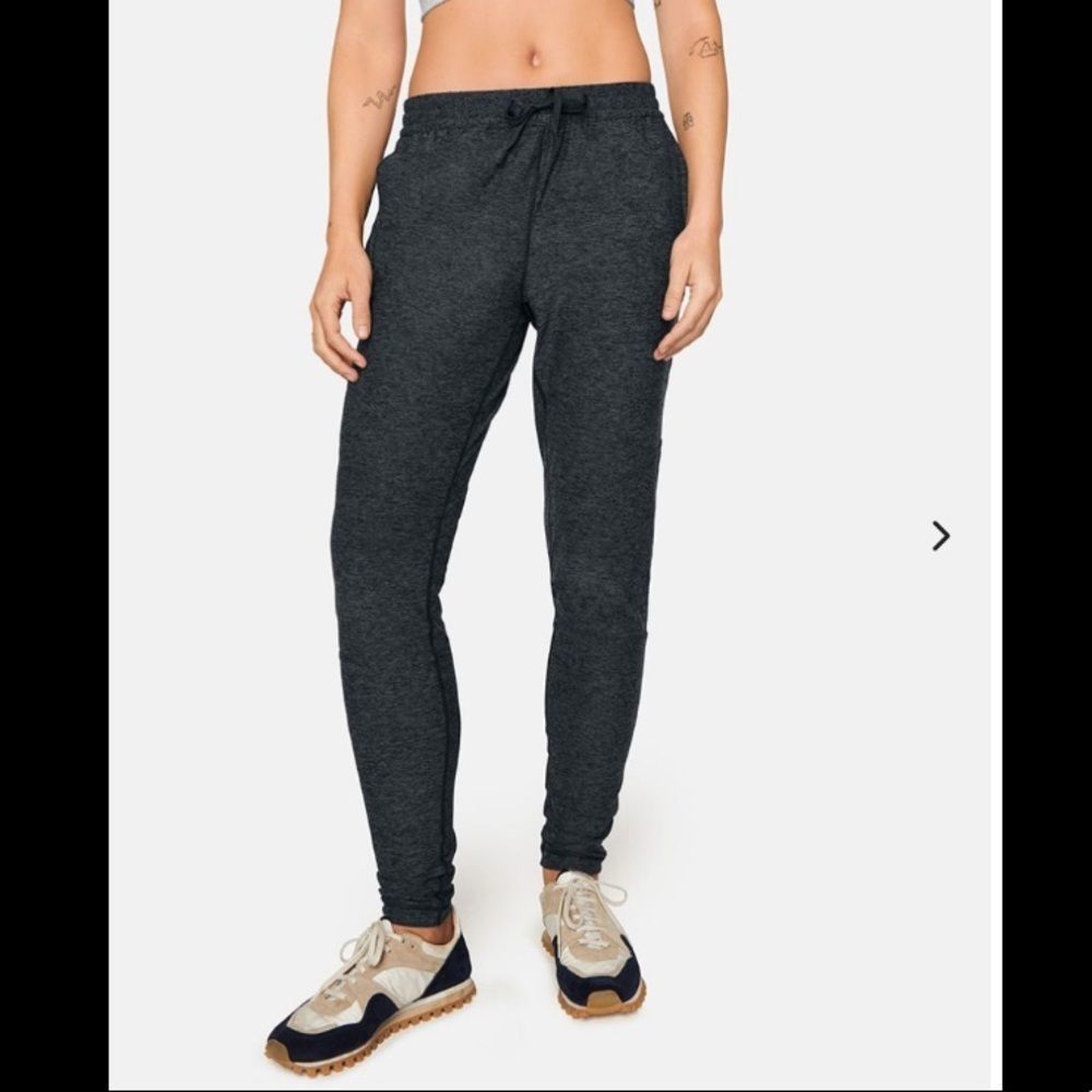 [ Outdoor Voices ] ALL DAY SWEATPANTS SMALL EUC - Picture 4 of 8